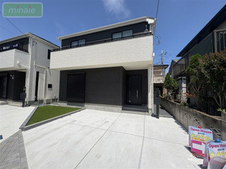 【外観】 | 販売現地
スタイリッシュな外観でゆったりした空間が魅力的です♪