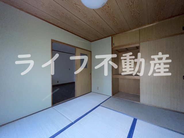 クローバーハイツの寝室|ゆとりの広さです