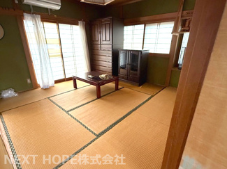 【和室】 | 丹波篠山市住吉台中古戸建 | 1階和室8帖です♪足を伸ばして寛げる居室です！お客様部屋として・小さなお子様の遊びスペースとしてたいへん活躍してくれる優秀な居室です！！