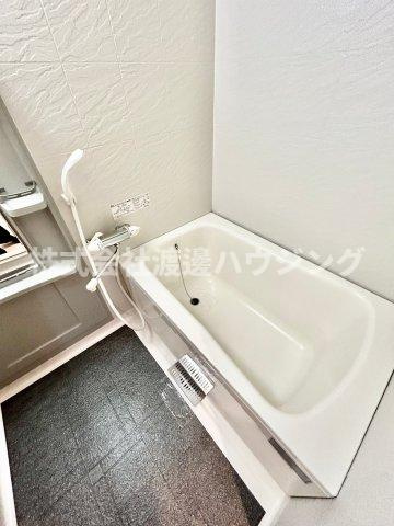 フォレステージュ江坂垂水町の浴室