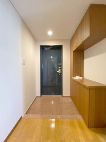 グランドメゾン池尻の玄関|落ち着いた玄関です