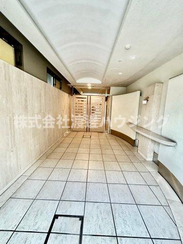 中央メルヴェール江坂のエントランス