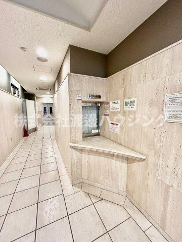 中央メルヴェール江坂のロビー