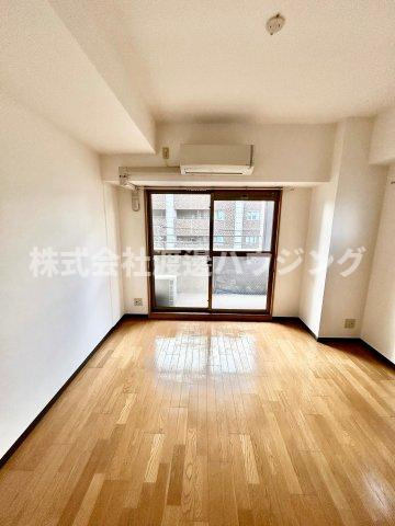 中央メルヴェール江坂の寝室