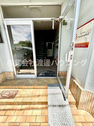 クリーンヴィラ安威川のエントランス