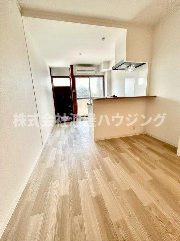 クリーンヴィラ安威川の居間・リビング