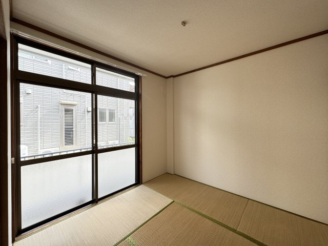小西第6マンションの寝室