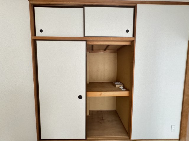 小西第6マンションの収納