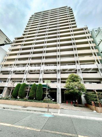 ディアステージ江坂G-TOWERの外観