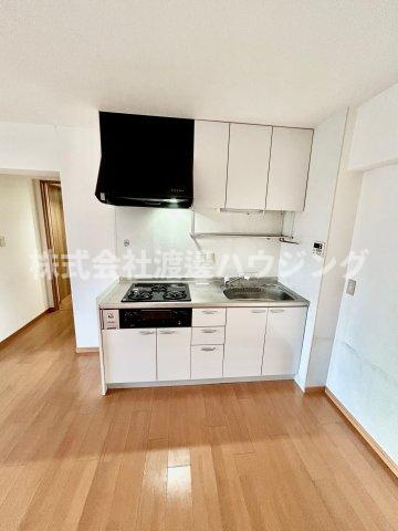 テラジハイツIII号館のキッチン