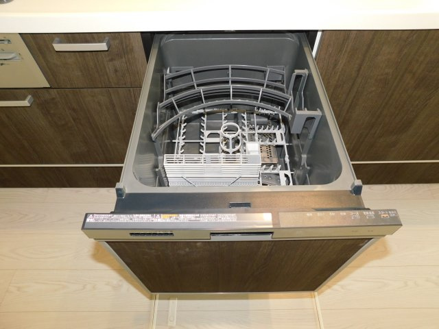 名古屋市中川区中須町字桜井の新築一戸建のキッチン|◇食洗機◇　　家事の負担を軽減する便利な食洗機付き♪