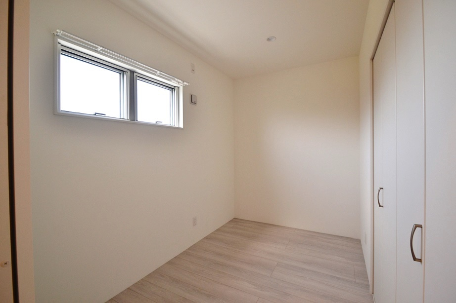 プレベールⅢ　ゾーナ・ヴェルデ（2棟）の洋室