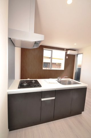 プレベールⅢ　ゾーナ・ヴェルデ（2棟）のキッチン