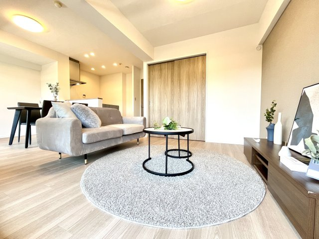 ベル・アーバニティ伏見桃山東の居間・リビング