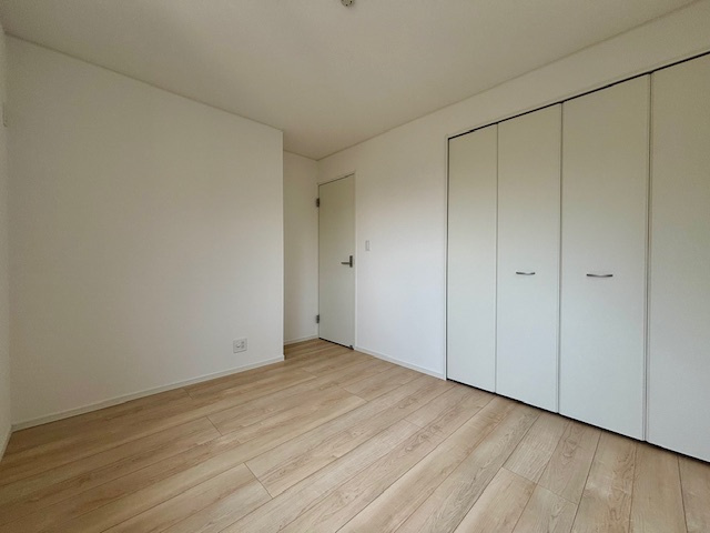 朝倉市甘木　第9　全3棟の洋室