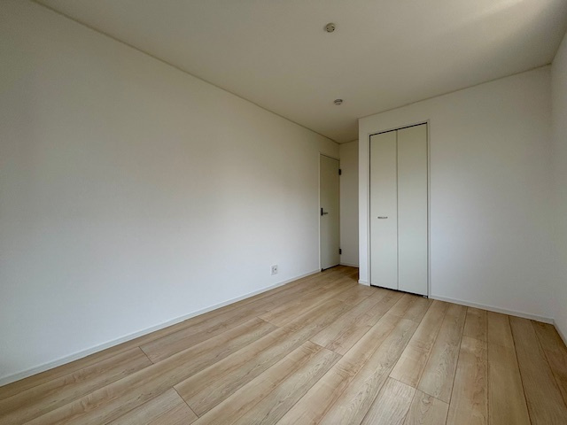 朝倉市甘木　第9　全3棟の洋室