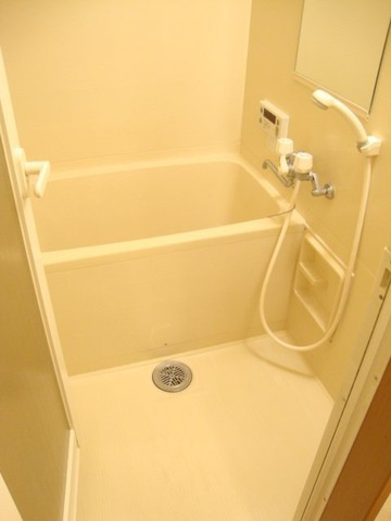 アンビションⅡの浴室|浴室乾燥機付きのお風呂です♪