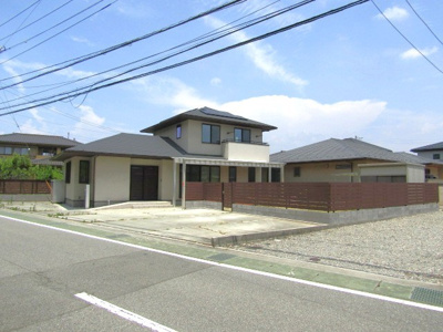 【前面道路含む現地写真】 | 【住友林業施工】甲斐市西八幡 | 前面道路含む現地写真です