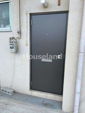 フェリースマンション秋月の玄関