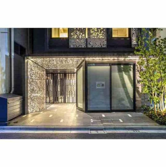 グランアセット秋葉原のエントランス