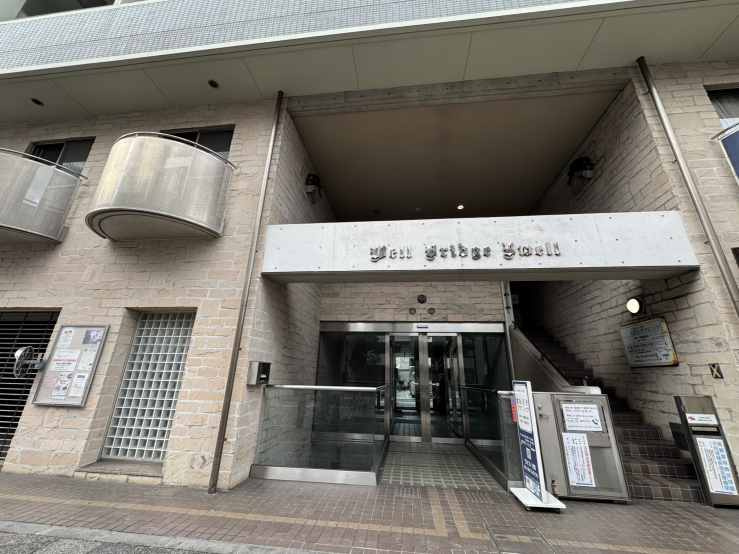 ウェルブリッジドウェルのエントランス|ゆとりのあるエントランスです
