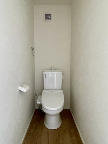 練馬区桜台2丁目　駅近×ZEH水準　車庫付デザイン住宅