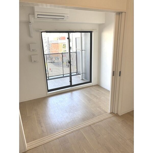 アルティザ姫路の居間・リビング