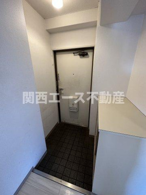 【玄関】 | シロハイヌ吉田