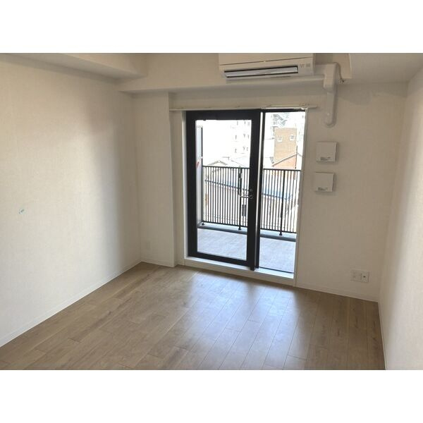 アルティザ姫路の居間・リビング