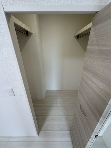 川崎市多摩区中野島２丁目のアパートの収納