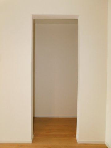 名古屋市中川区中須町字桜井の新築一戸建の収納|◇パントリー◇　　食料品や日用品のストックに便利なパントリー♪