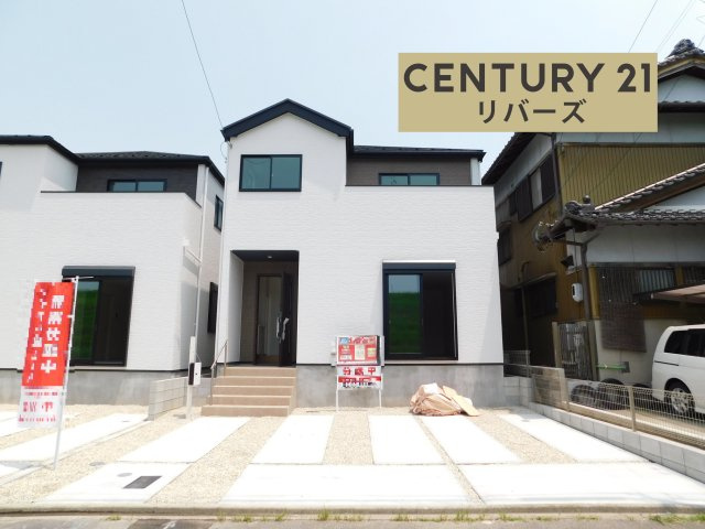 名古屋市中川区中須町字桜井の新築一戸建の外観|◇２号棟◇　　新価格！！　いつでもご案内致します♪（お問合せ当日、平日、水曜、夜間でもＯＫ）　駐車並列２台ＯＫ！　広々ＬＤＫ１９．０帖♪　ＷＩＣやパントリーなど収納豊富なプラン♪　公園まで徒歩４分！