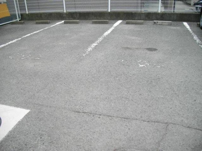 【駐車場】 | グレース吉田 | 駐車場です