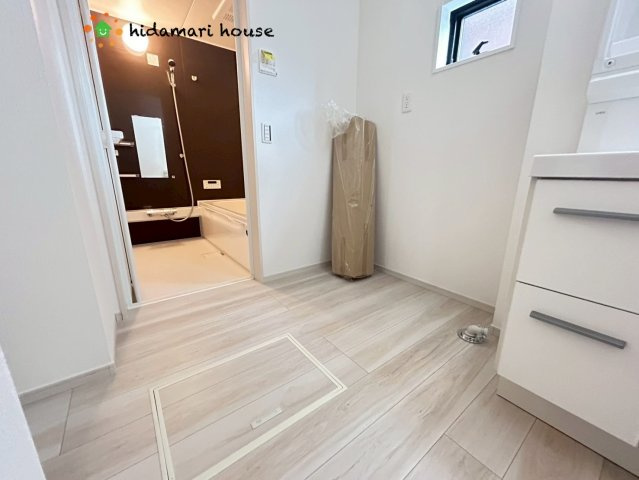 北区本郷町1期　新築戸建　リガーレ01の脱衣所