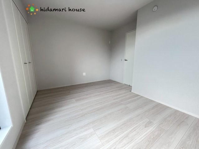 北区本郷町1期　新築戸建　リガーレ01の洋室