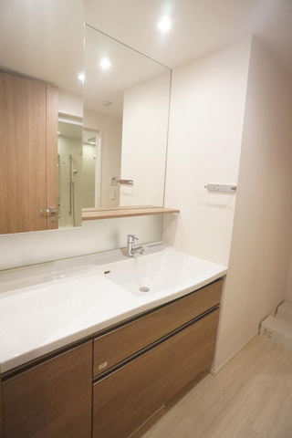 Ｂｒｉｌｌｉａ狛江Ｆａｒｍ＆Ｇａｒｄｅｎの洗面所