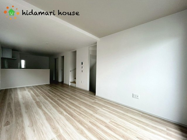 北区本郷町1期　新築戸建　リガーレ02の居間・リビング