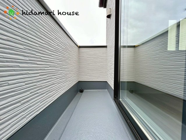 北区本郷町1期　新築戸建　リガーレ02のバルコニー