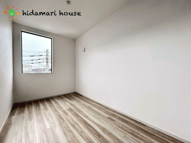 北区本郷町1期　新築戸建　リガーレ02の洋室