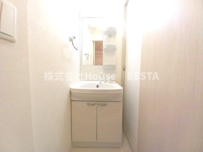 【独立洗面台】 | ワールドアイ神戸湊町