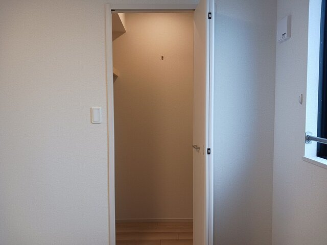 フロンティアの収納