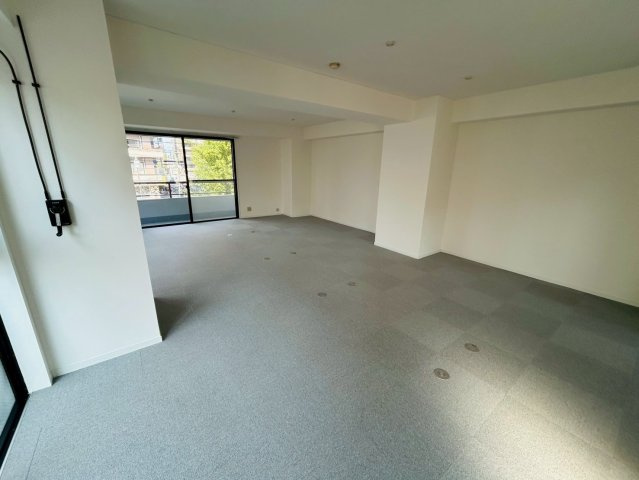 平針サンシャインの内装