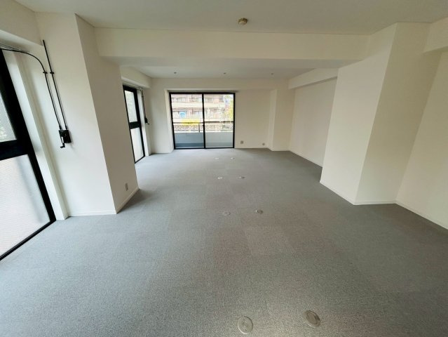 平針サンシャインの内装