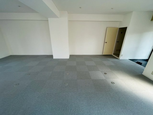 平針サンシャインの内装