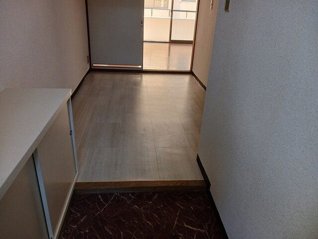 グリーンハイツの玄関