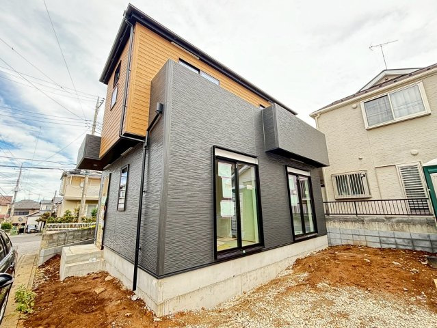 見沼区南中野12期　新築戸建　グラファーレ01の外観