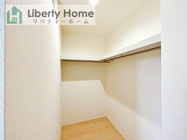 第1常総市向石下　新築戸建　2号棟の収納