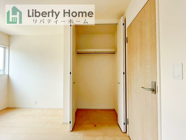 第1常総市向石下　新築戸建　2号棟の収納