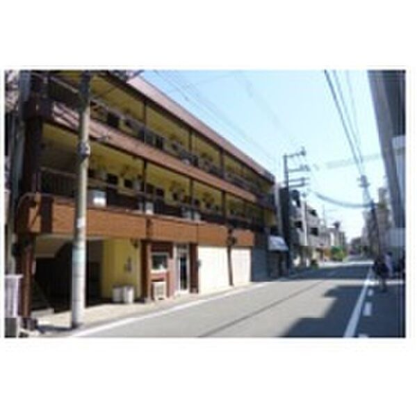 大阪市大正区三軒家東４丁目の店舗事務所の外観