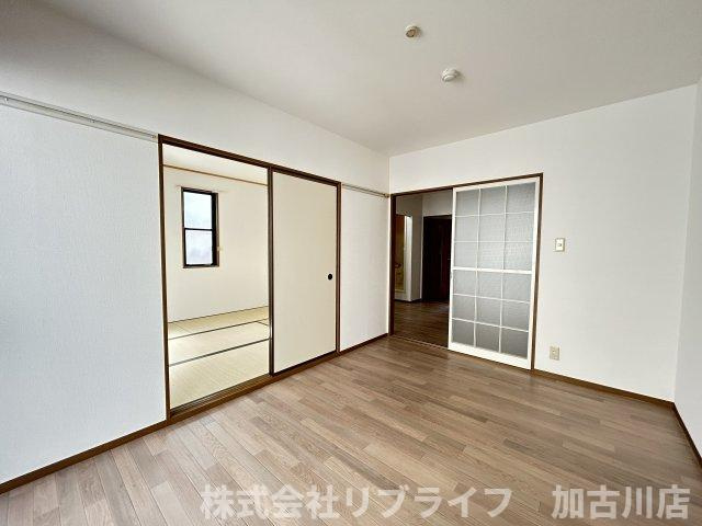 ジーライズ加古川河原の居間・リビング
